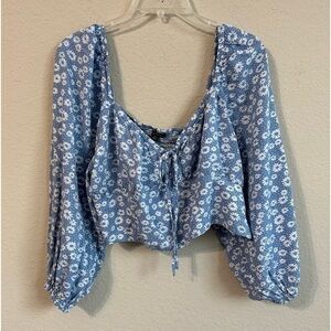 Wild Fable Peasant Crop Top Floral Blue White Flowers Long Sleeves Boho Hippie